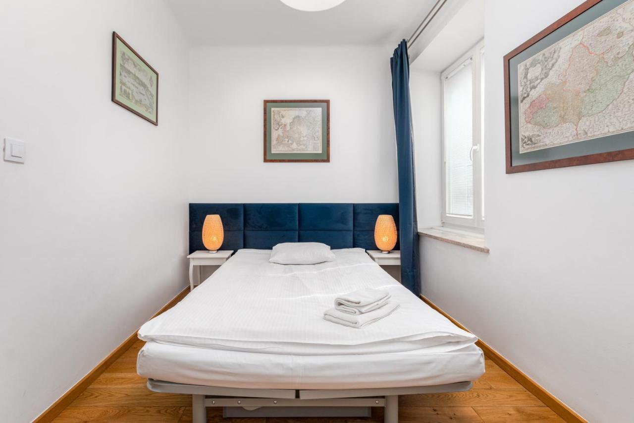 ורשה Apartament Mariensztat By Your Freedom מראה חיצוני תמונה